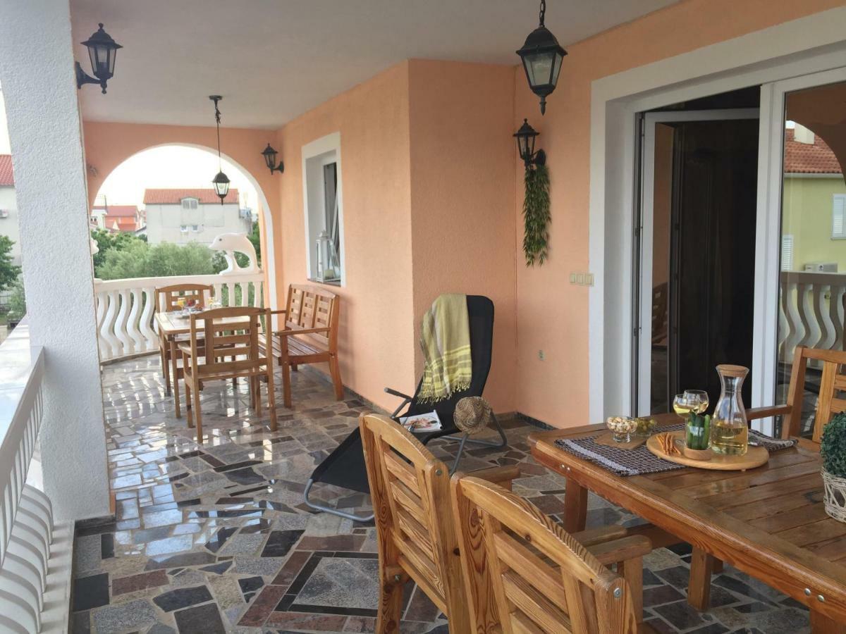 Apartments Villa Dolmar Vodice Zewnętrze zdjęcie