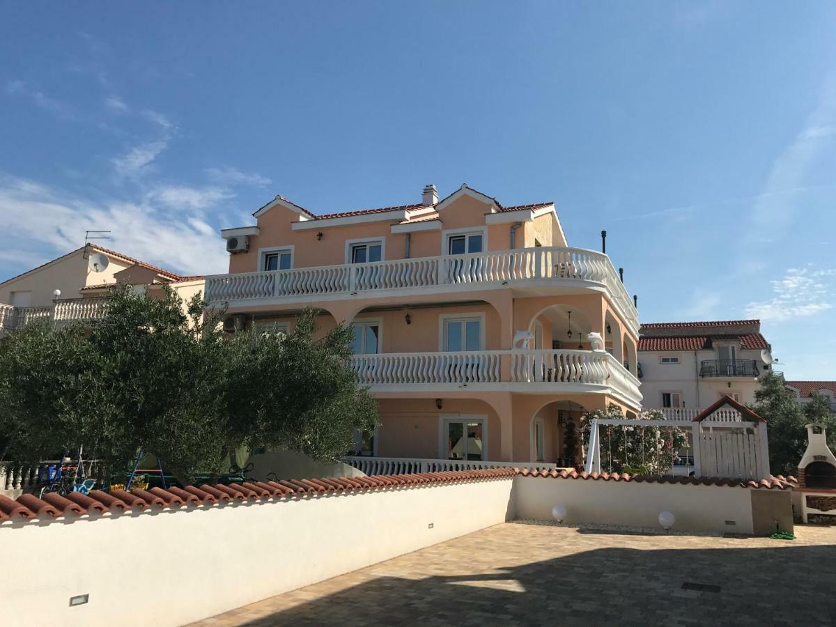 Apartments Villa Dolmar Vodice Zewnętrze zdjęcie