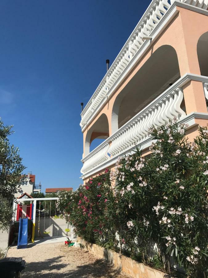 Apartments Villa Dolmar Vodice Zewnętrze zdjęcie